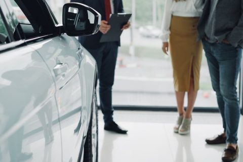 Автосалони та дилери — ілюстрація