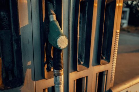 АЗС та заправки — ілюстрація