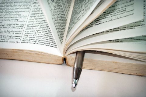 Переводы документов — иллюстрация