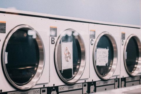 Прачечные — иллюстрация